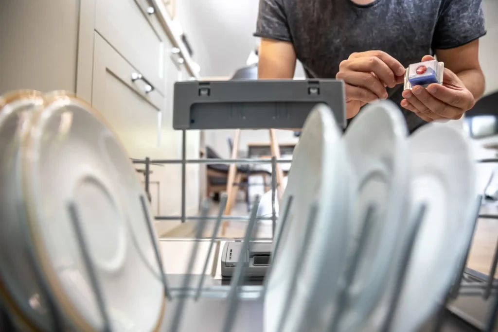 روش های تعمیر ماشین ظرفشویی در گوهردشت